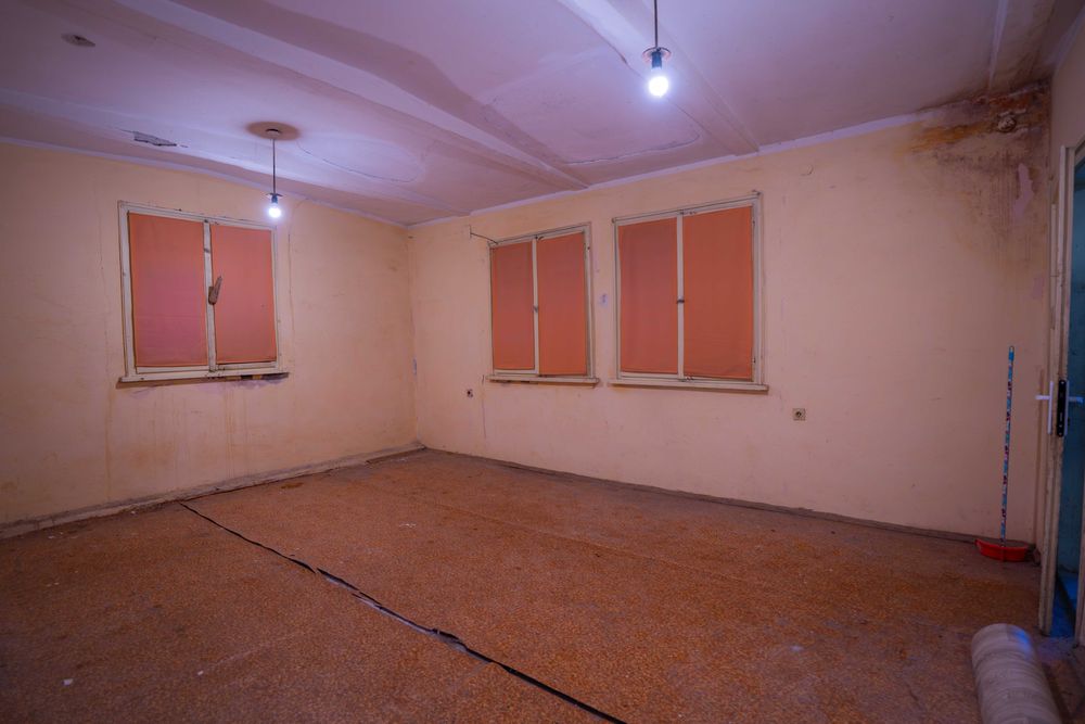 Дава се под наем Промишлена сграда в с. Войводиново, Област Пловдив - 350 кв.м за 698.19 € - Снимка #7