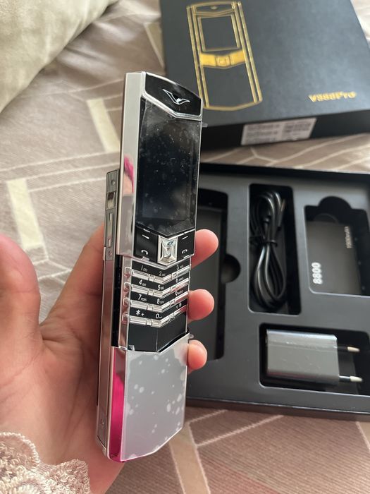 Мобильный Телефон V888PRO