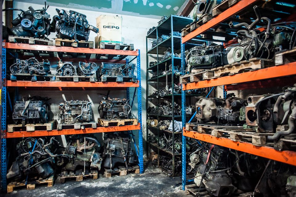 КОЛЯНОВ ВАЛ за Mercedes-Benz Sprinter 208CDI-616CDI 2000-2006 Спринтер