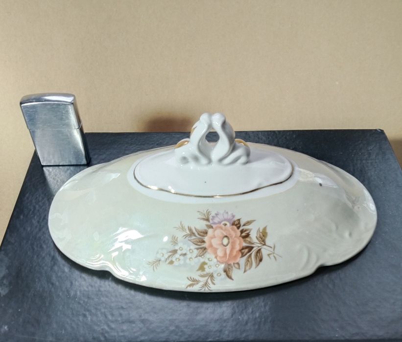 Супница фарфоровая старинная