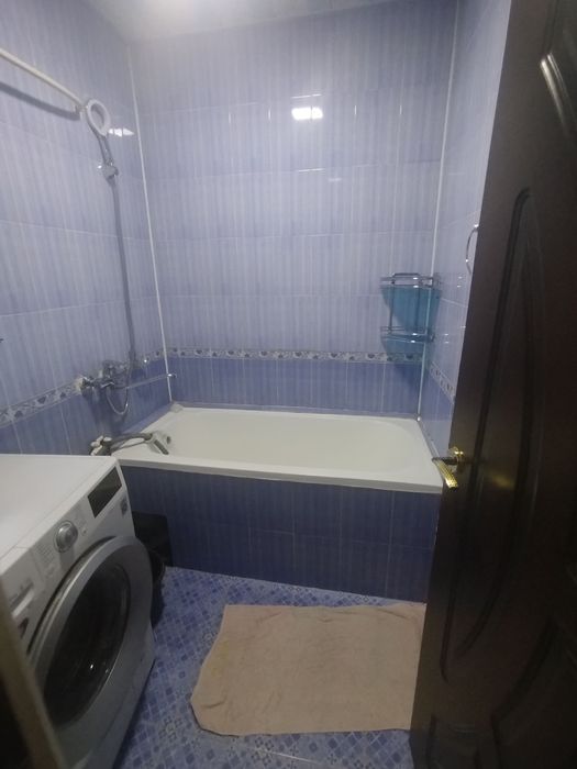 Chilonzor 23 kvartal Farxadskiy Bozorga yaqin. Navastroyka