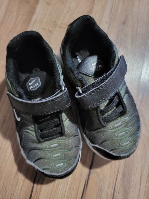 Vând incaltaminte Nike air originali