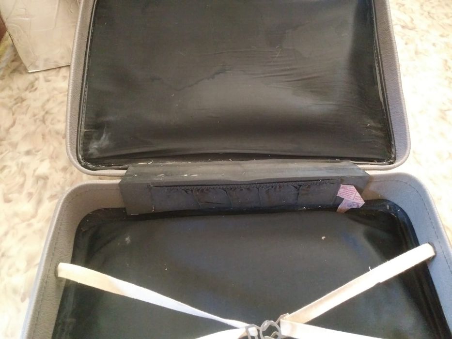 Чемодан недорого 500