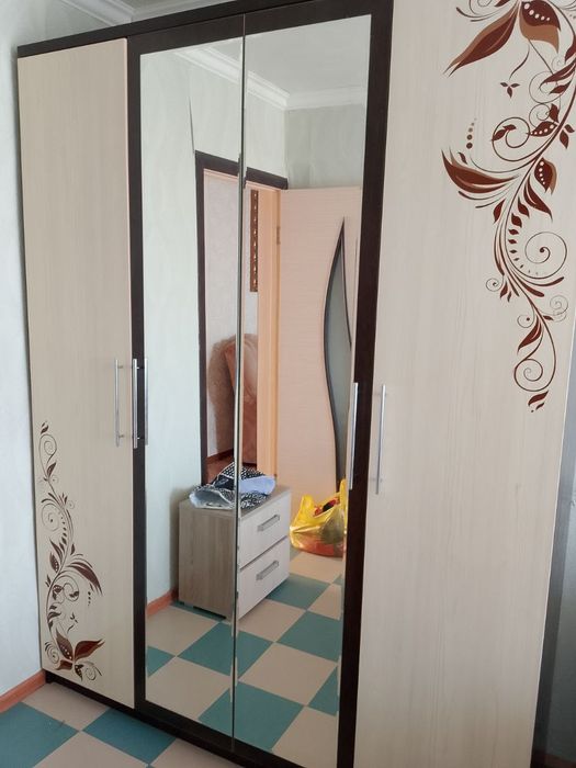 Продам шкаф новый