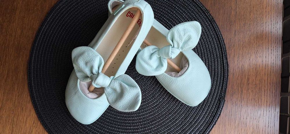 Нови боси сникърси/обувки/маратонки/балерини - Primigi, Camper - н.35