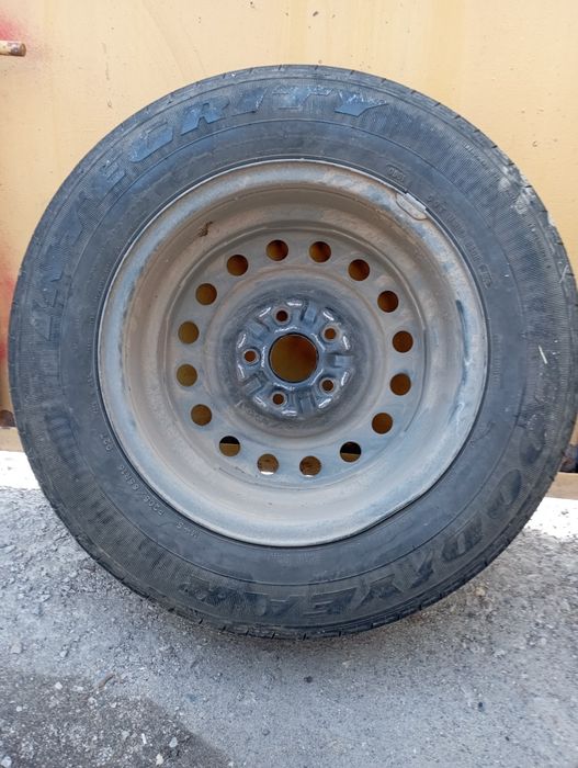 Продам колесо в сборе