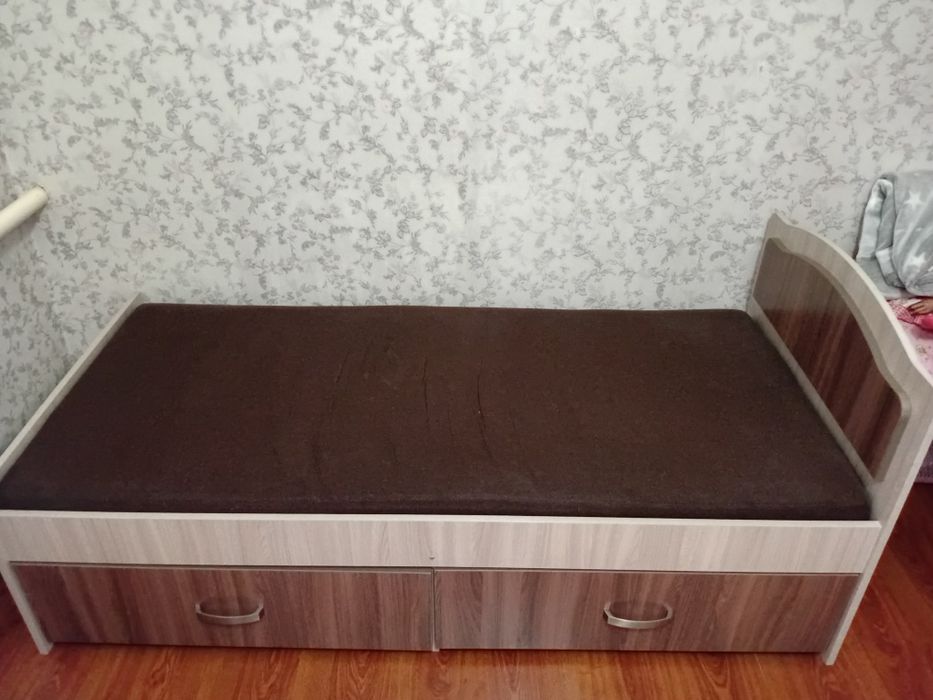 Продам кровать срочно