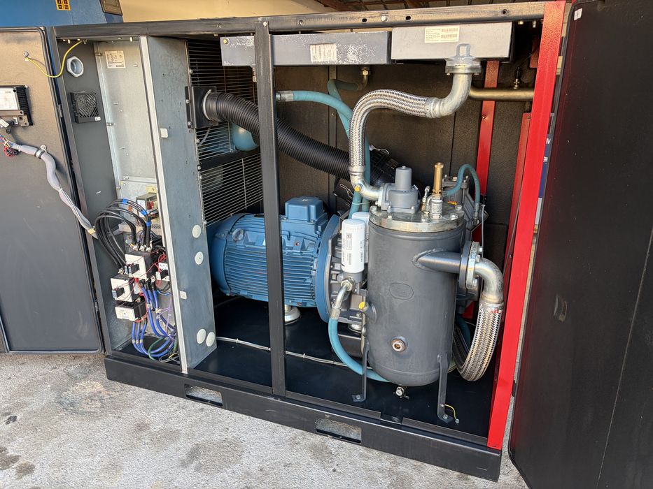 Винтов компресор Chicago Pneumatic CPE 120 90KW  16200lt/min