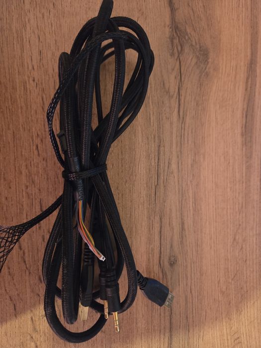 Свитчи Cherry MX Brown, Кейкапы Razer Blackwidow
Кейкапы Razer B