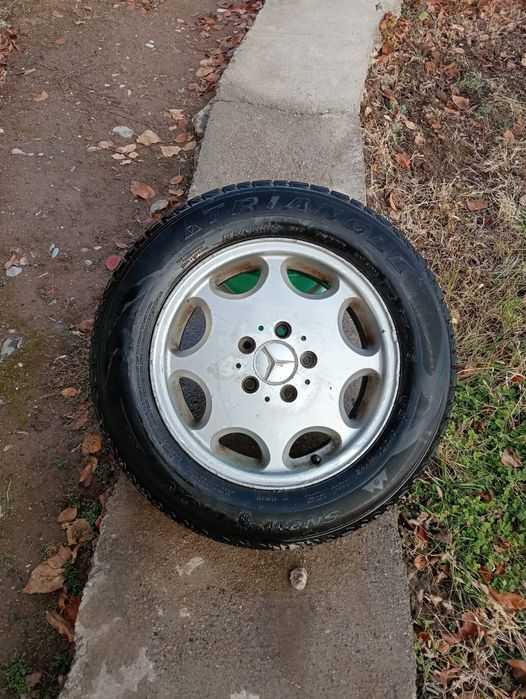 Продам зимние шины с дисками R15