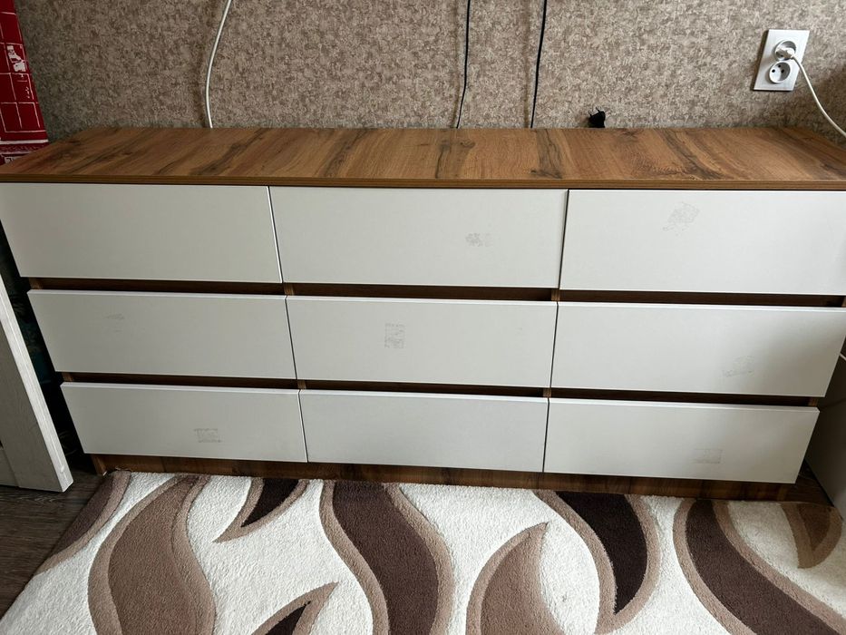 Продам камод в хорошем состояние