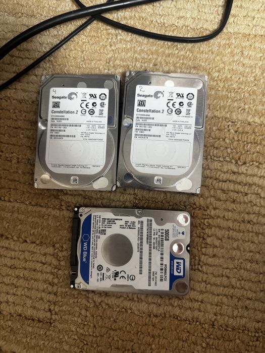 Продам жесткие диски 2,5