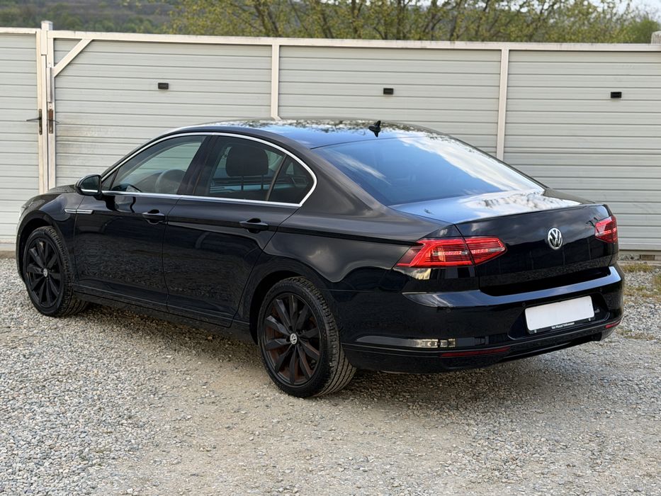 Volkswagen Passat B8  R-Line - 1.4 TSI - 150 CP - Full LED - Navi - Euro 6 -