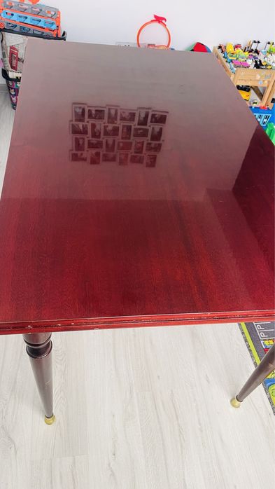 Vand masa extensibila din lemn masiv