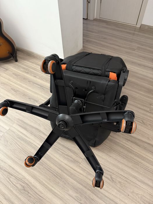 Игровое кресло Cougar