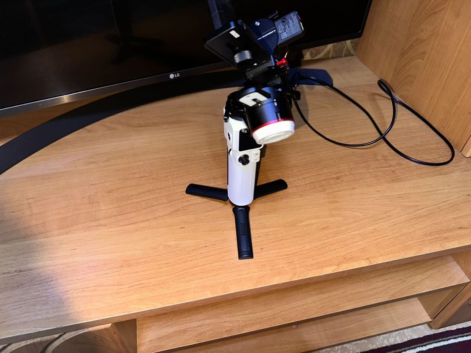 Стабилизатор zhiyun cran m3