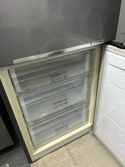 Продаю холодильник Самсунг