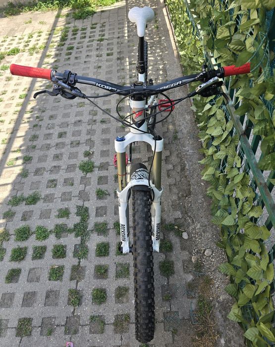 Bicicleta YT Wicked, 26".