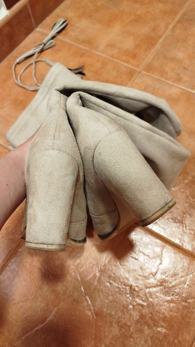 Бежови чизми 38 н