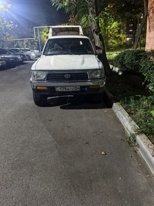 Toyota Hilux Surf