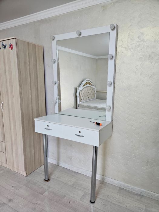 Визажист стол сатылады бу срочно