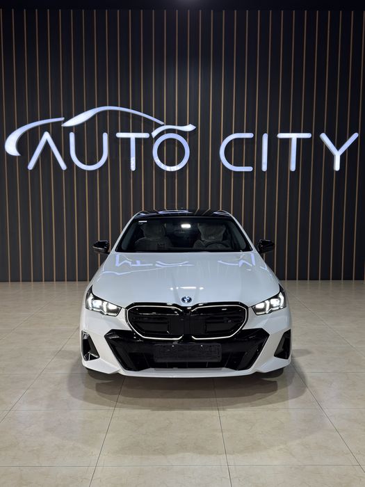 BMW I5 35L 2025 год