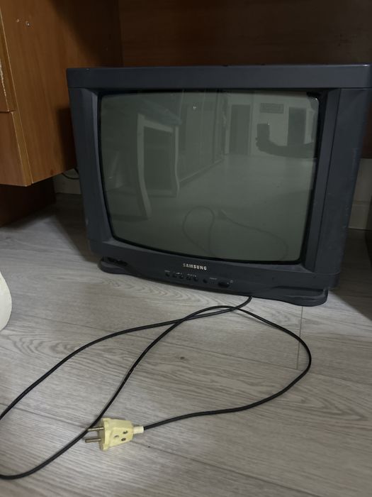Телевизор винтажный