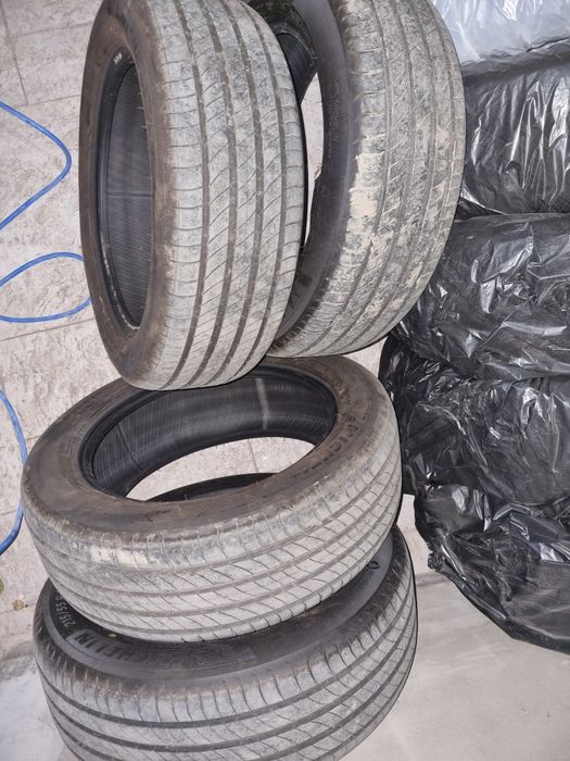 Michelin Primacy 4 215/55 R17