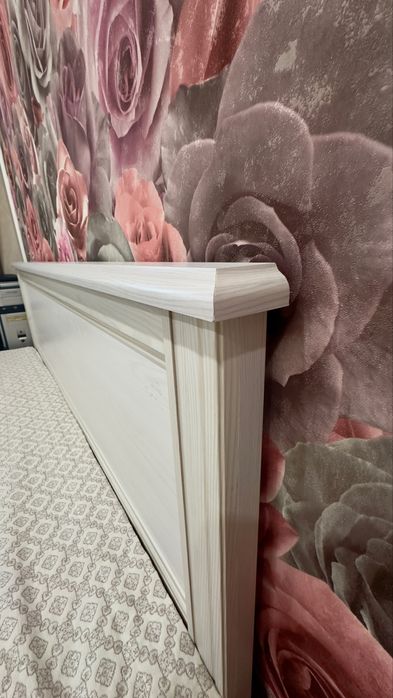 Кровать двуспальная