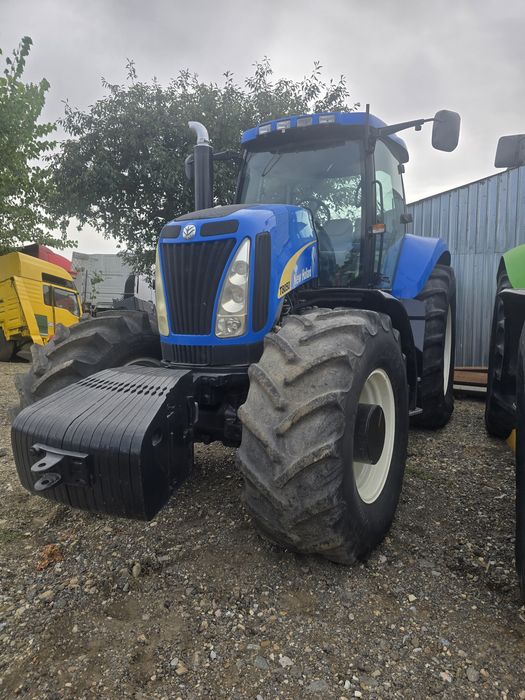 New holland t8050