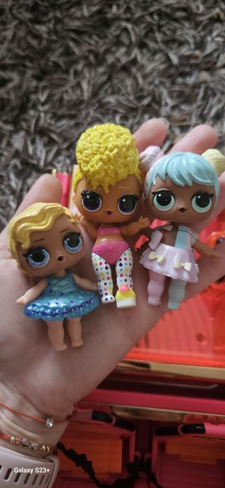 Mașină LOL + 3 păpuși