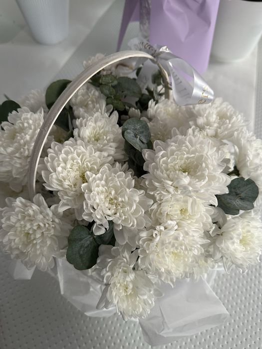 срочно продаю цветы