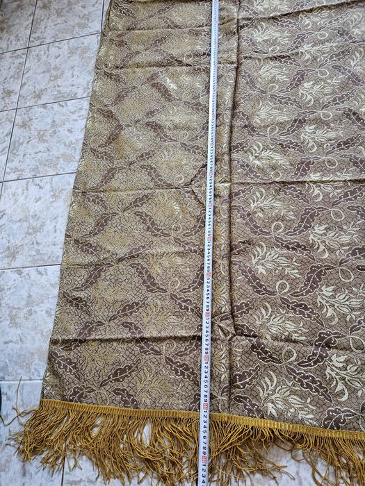 Чисто нови Родопски одеяла 220/150 и Кувертюри 190/140. С етикетите.