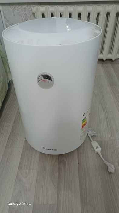 Продам бойлер 80 л почти новый
