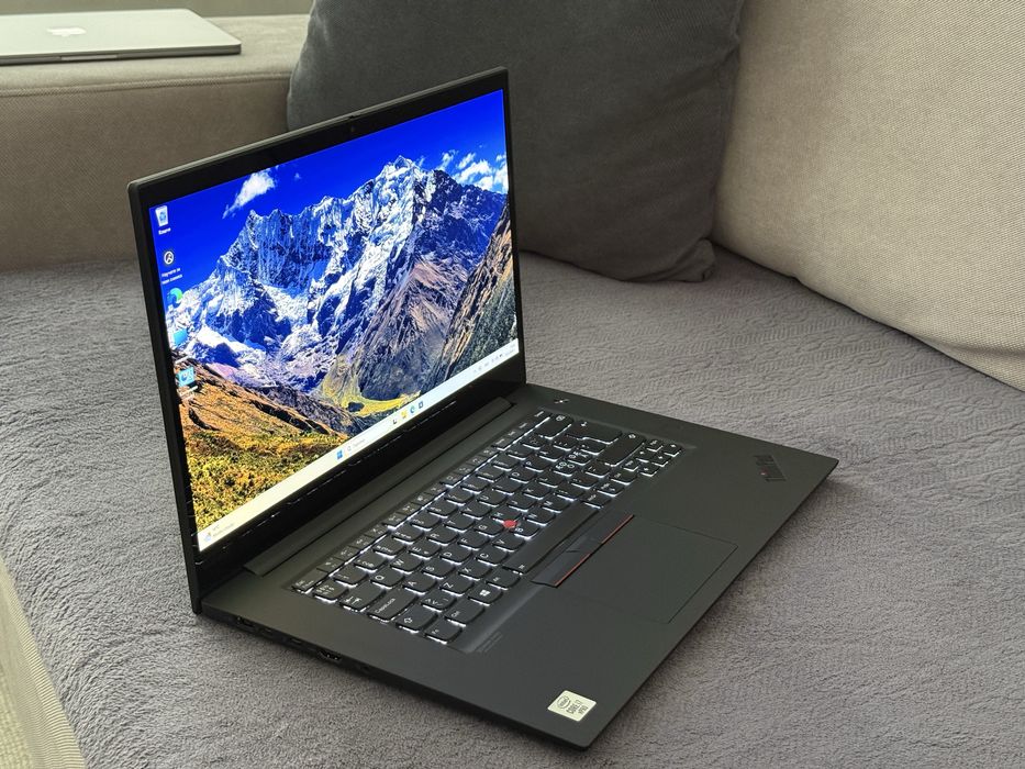 15.6’OLED 4K Touch/i7-10850H/32GB DDR4/Thinkpad X1 Extreme Gen 3/GTX 1650TI Max-Q/512GB SSD