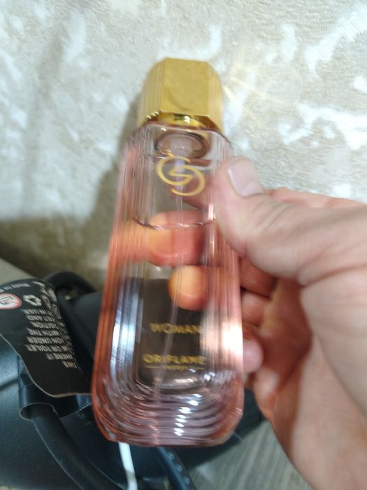 Ayollar atiri sotiladi 
Oriflame Flame Women Eau de Parfum
Original