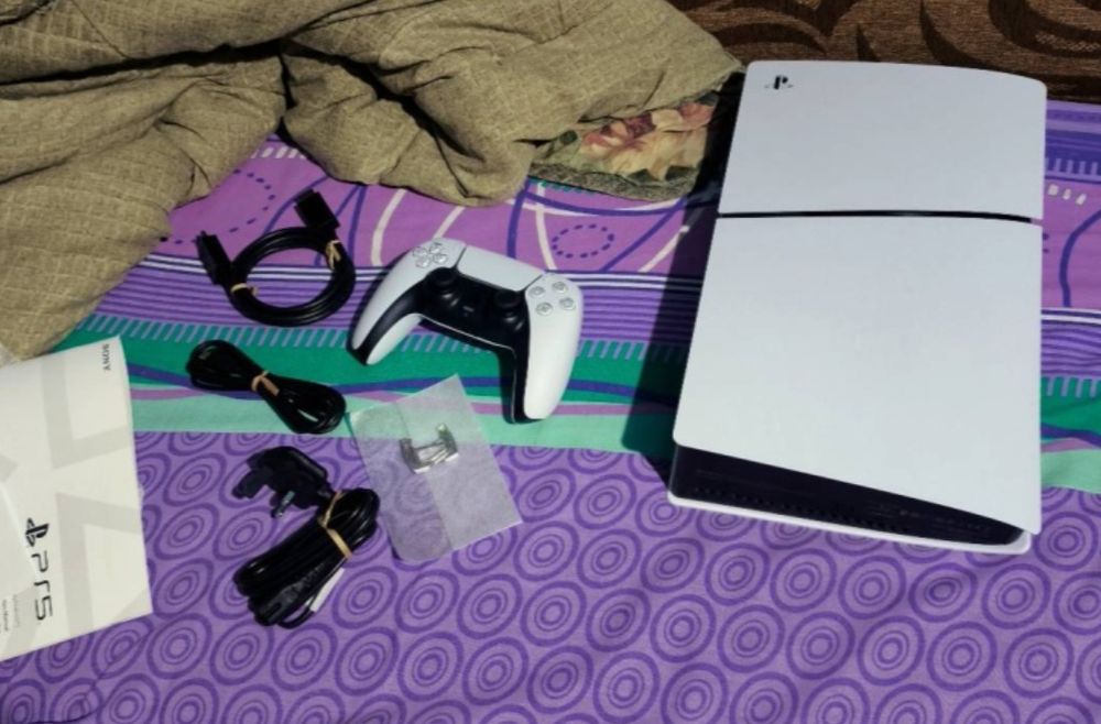 PS5 Slim с PS+ EXTRA