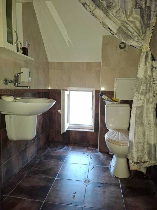 Продава се Двустаен апартамент в Бургас, Сарафово - 66 кв.м за 1500 €/кв.м - Снимка #3