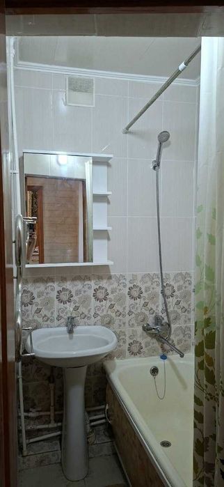 Продам 3-х комн квартиру района ЦОН