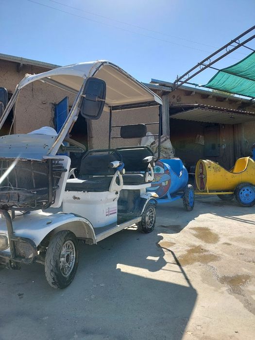 Bolalar parki uchun po'yezd