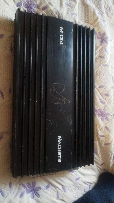 Продам Усилитель Саб