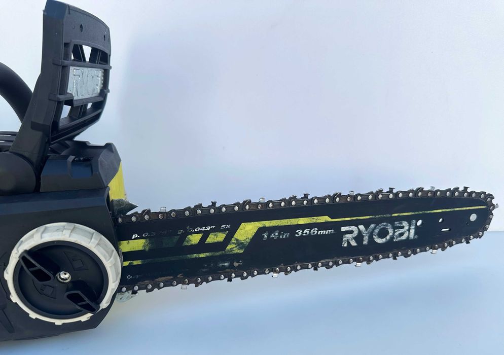 Ryobi RCS36X3550Hi - Мощна акумулаторна резачка за дърва 36V 5.0Ah