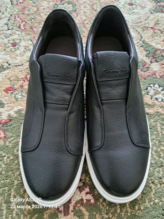 Продам кожанную мокасины