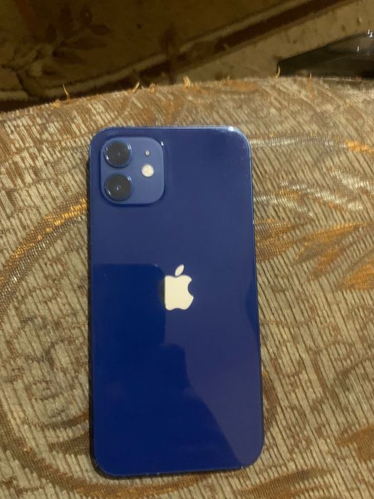 Айфон 12 примерно 110к 100к