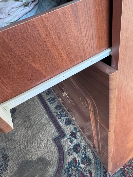 Продам комод в хорошем состоянии.