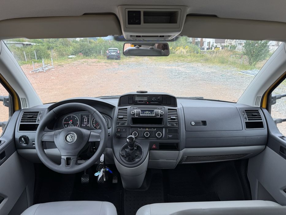 VOLKSWAGEN Transporter 2015 — imagine 4