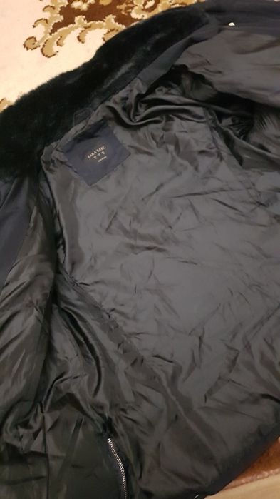 Продам зимнюю куртку Zara