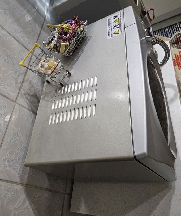 Микроволновка LG бу