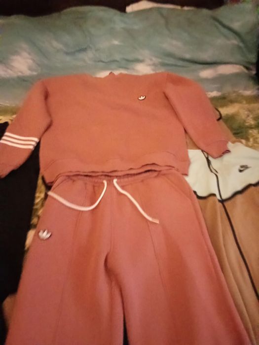 Дамски анцузи розови и зелени