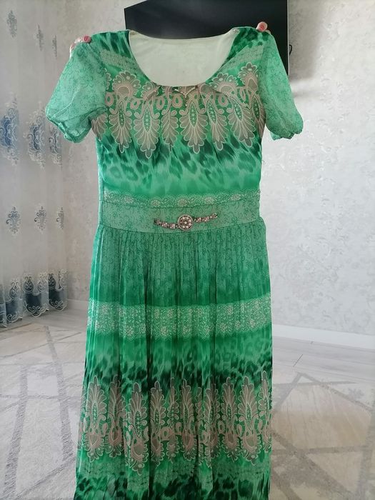 продаю летние платья